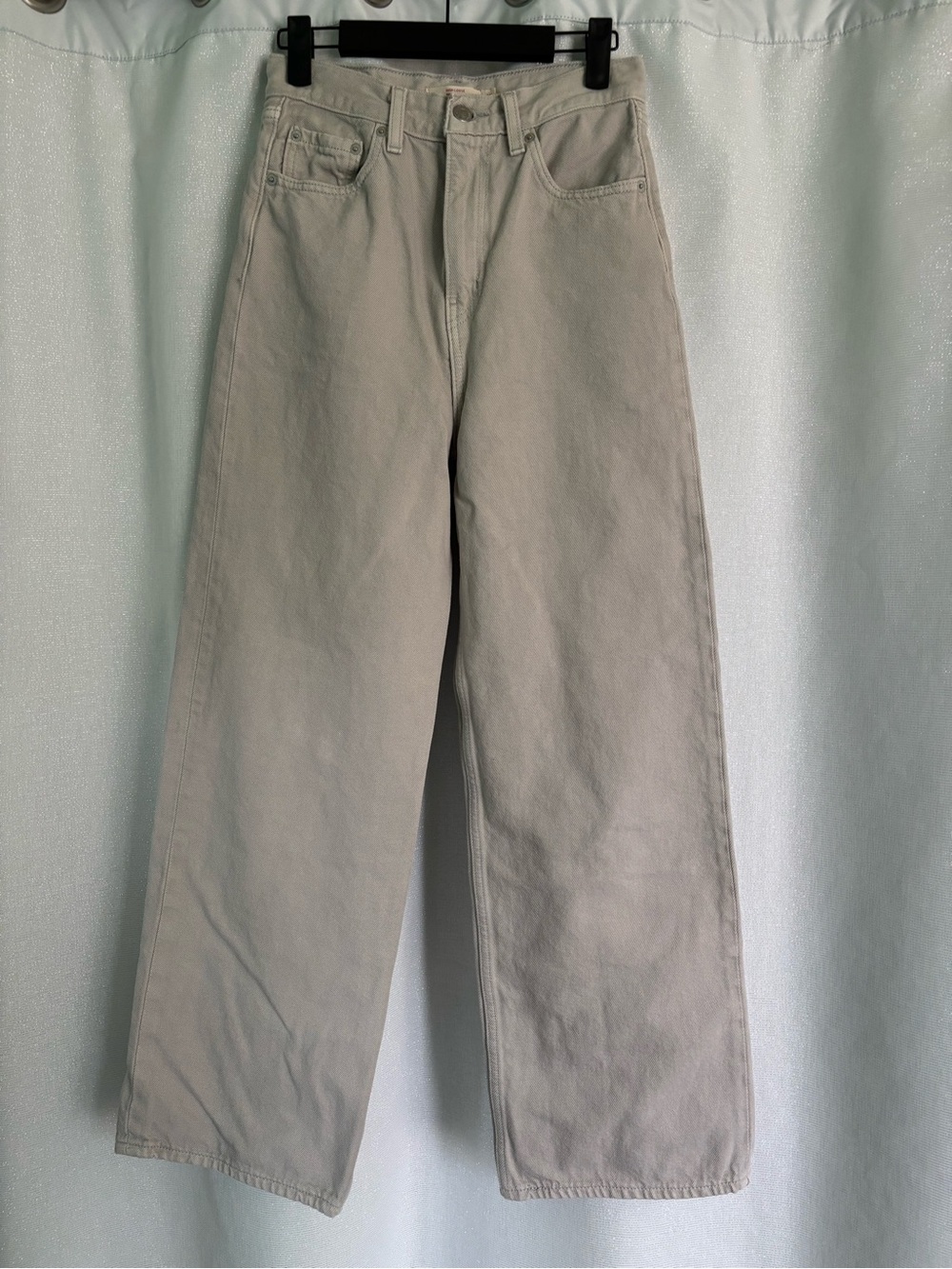 Levi's Ribcage Wide Leg High-Rise Jeans in Cream - Picture 3 of 8